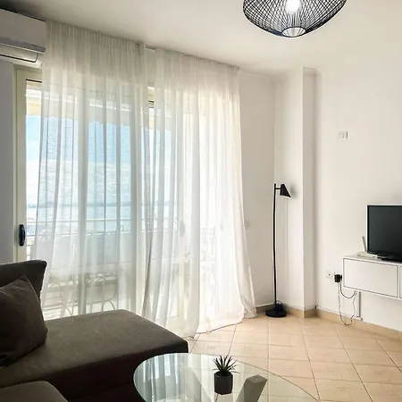 The Vista Collection دراس