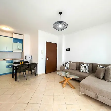 The Vista Collection Apartment *