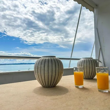 Apartment The Vista Collection *